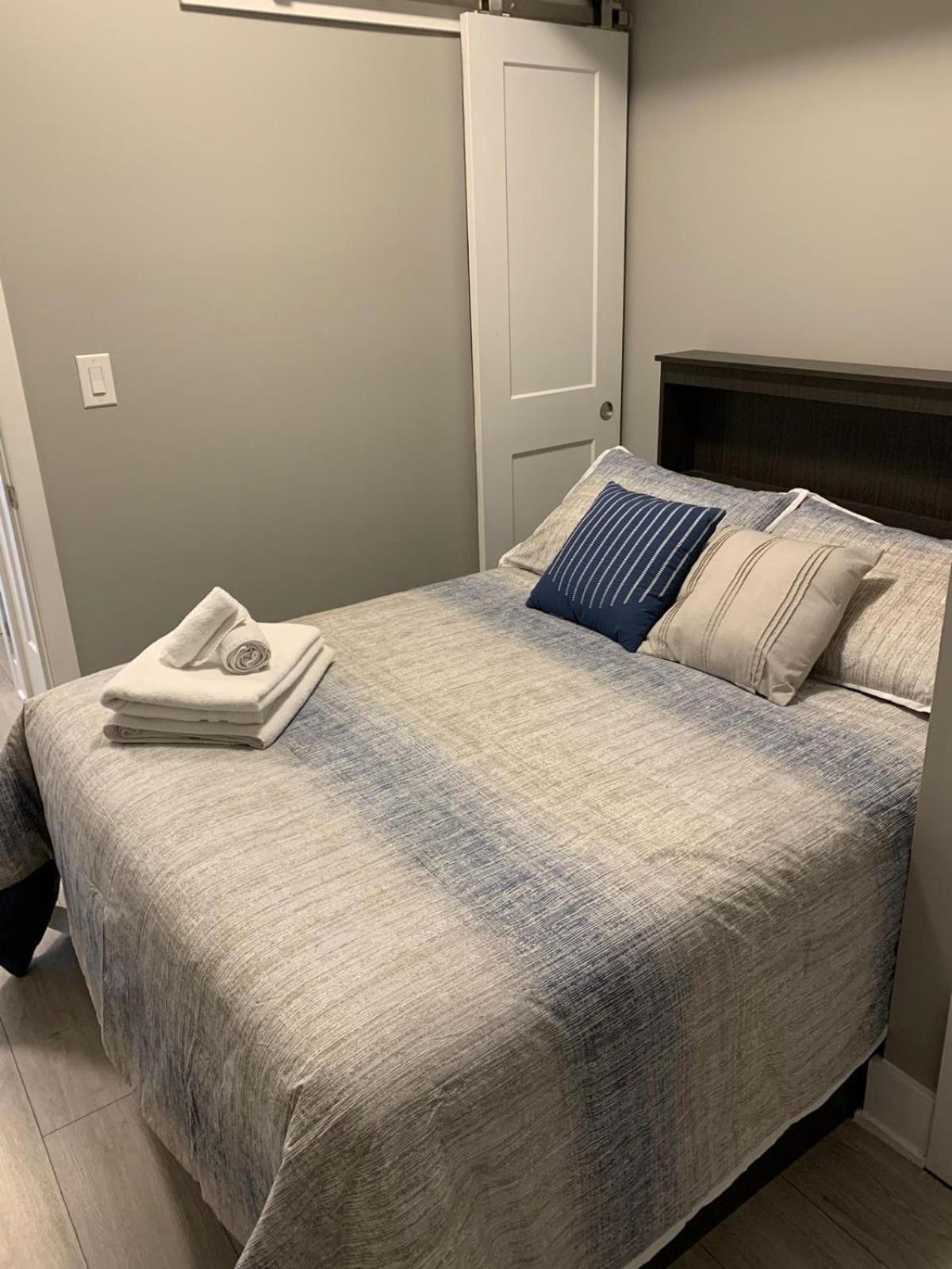 Niagara Getaway Across Fallsview Екстер'єр фото